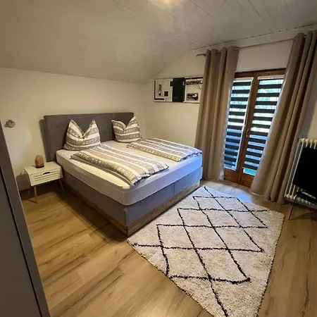 公寓 Haus Knauss *